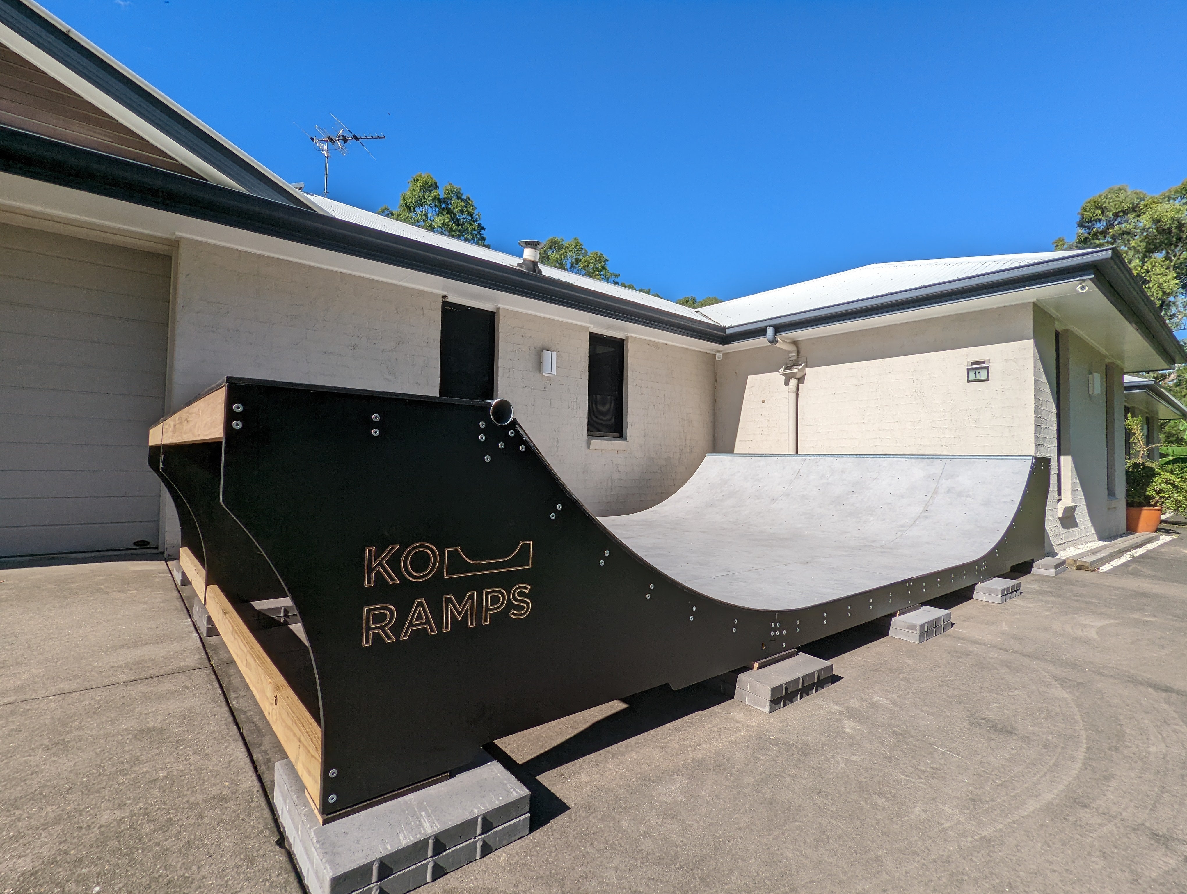 KO Ramps 2.5ft Halfpipe Skate Ramp
